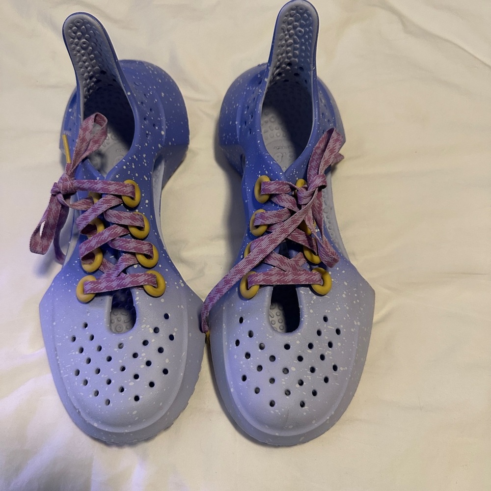 Allbirds sugar foam sandals size 8